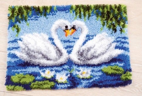 Лебеди, набор для ковровой вышивки 