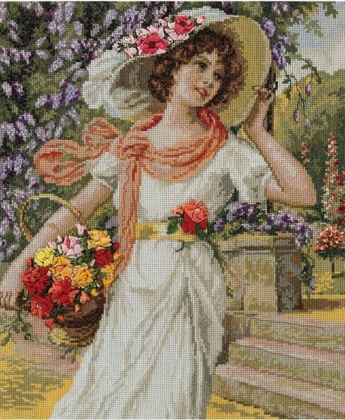 Девушка с корзиной цветов, набор для вышивания