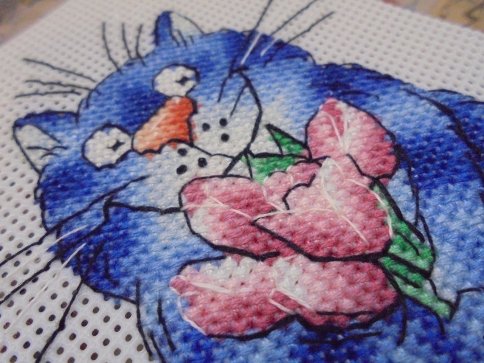 Кот с цветами, схема для вышивки
