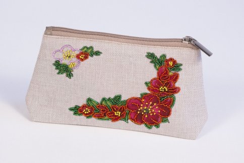 Косметичка "Пора цветения", набор для шитья и вышивания