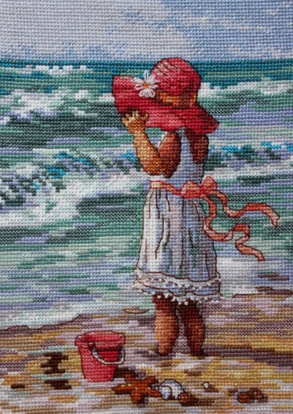 Девочка на берегу, набор для вышивания