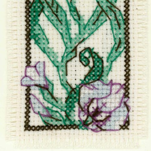 Закладка "Цветущий ирис", набор для вышивания