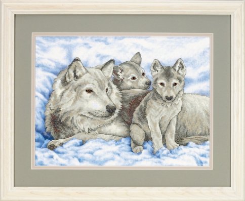 Семья волков, набор для вышивания