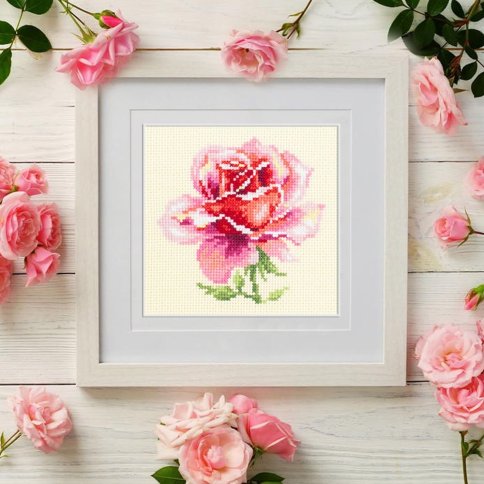 Розовая роза, набор для вышивания
