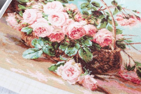 Корзина с розами, набор для вышивания