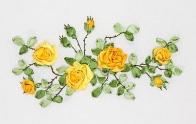 Желтые розы лентами, набор для вышивания