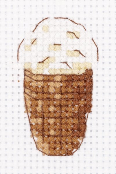 Мороженое в стаканчике, набор для вышивания