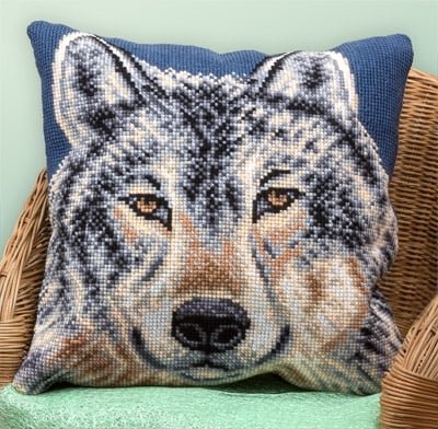 Подушка Волк, набор для вышивания