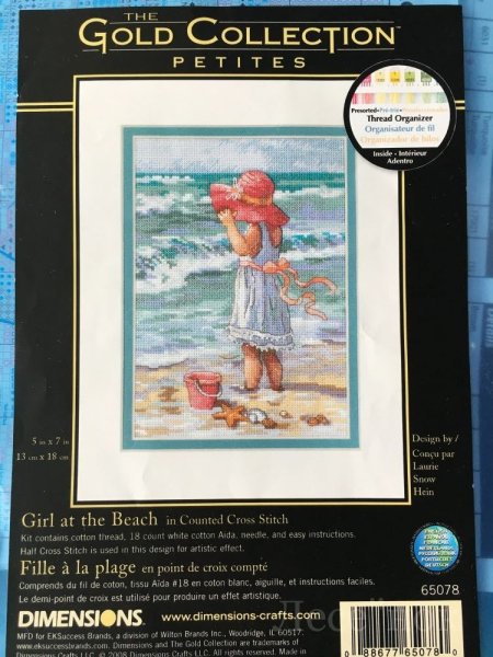 Девочка на берегу, набор для вышивания