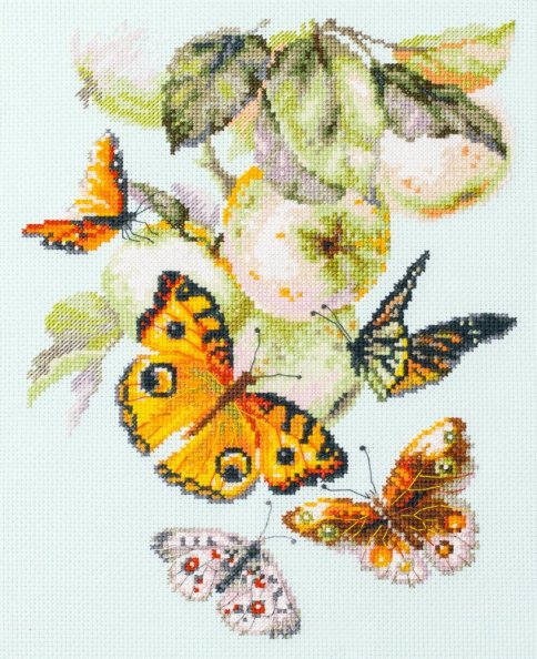 Бабочки на яблоне, набор для вышивания